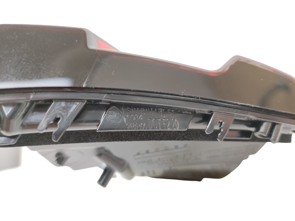 Maserati Ghibli M157 Facelift Left Rear Inner Tail Light OEM 6701546110