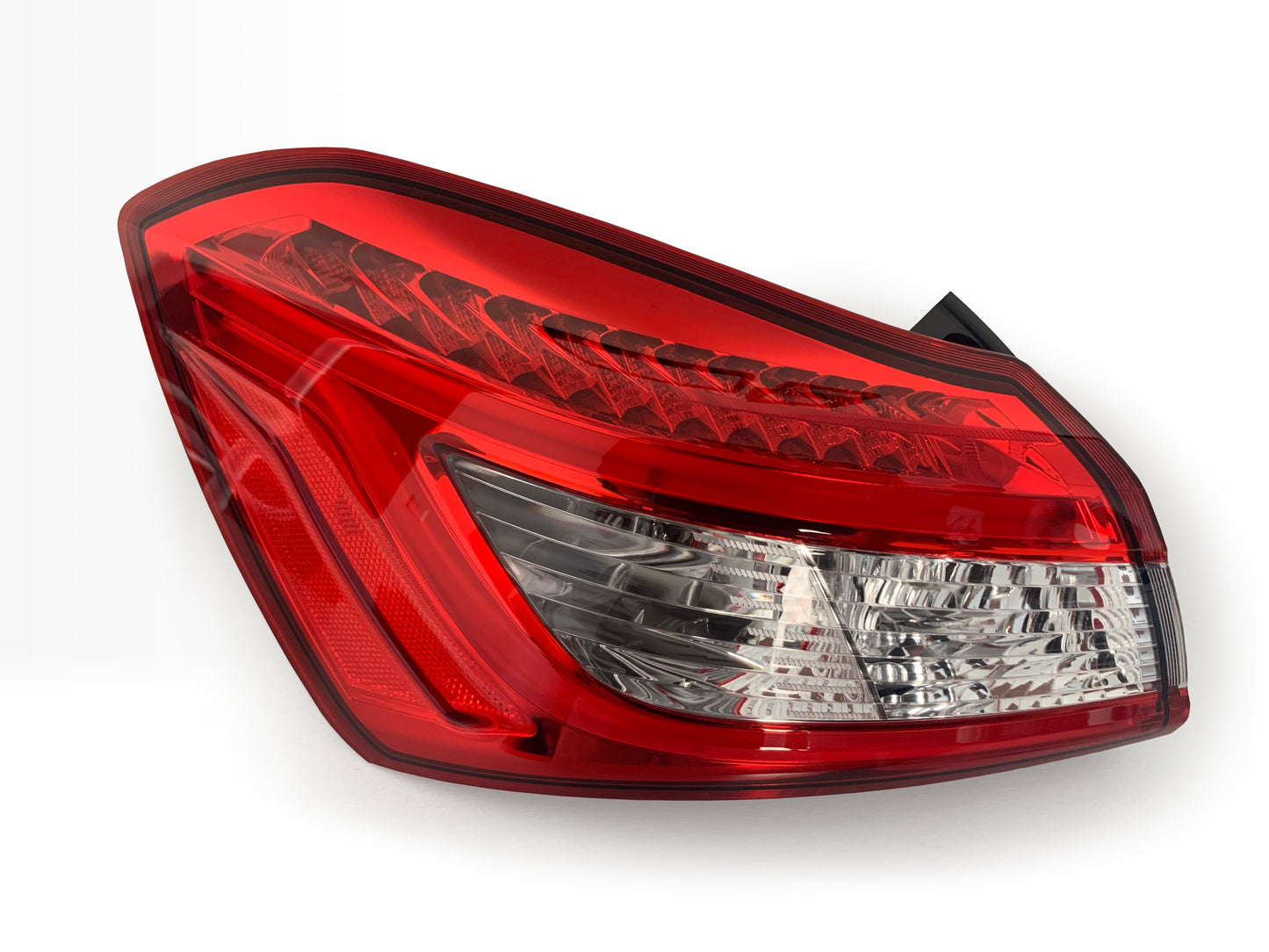 Maserati Ghibli Rear LH Fixed Tail Light OEM 670107150