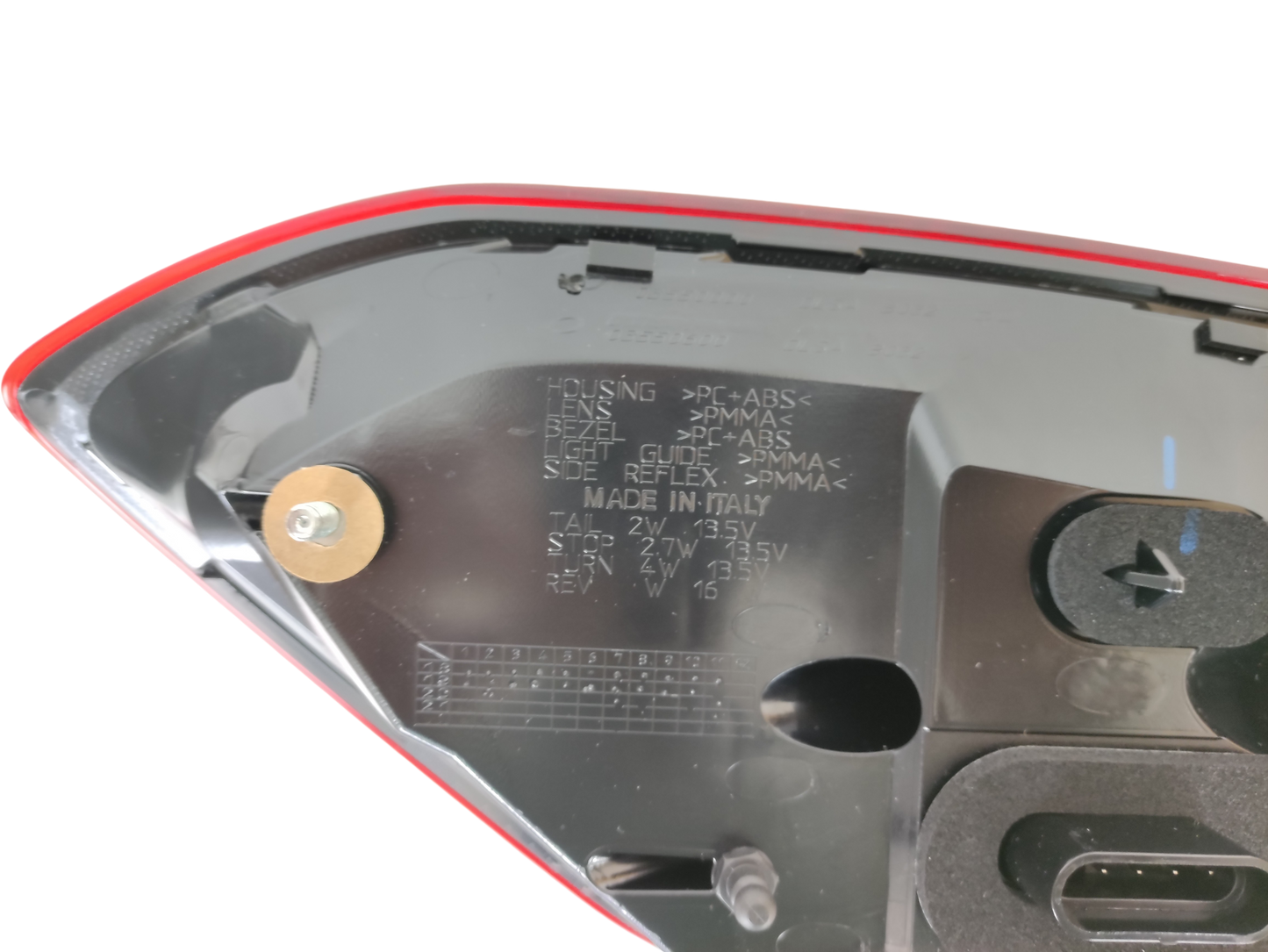 Maserati Ghibli M157 Right Rear Outer Tail Light OEM 670008481