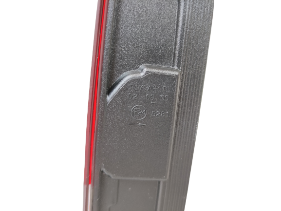 BMW X1 F48 LCI LED Right Inner Rear Tail Light OEM 63217477718