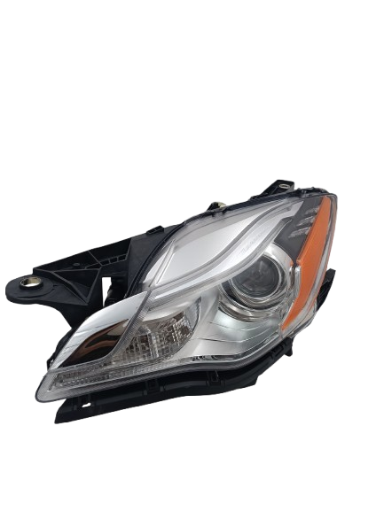 Maserati Quattroporte LH Front Headlight OEM 670104199