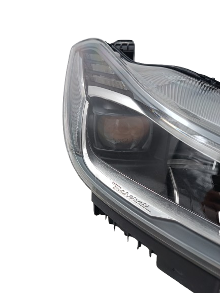 Maserati Ghibli Front Headlamp Full LED RH M OEM 670100985