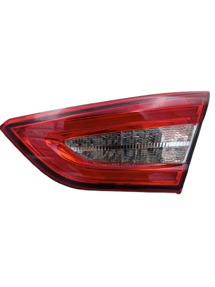 Maserati Quattroporte Rear RH Mobile Tail Light OEM 670009228