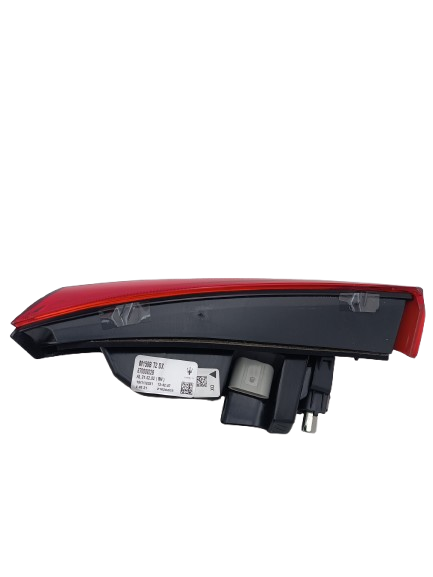 Maserati Quattroporte Rear RH Mobile Tail Light OEM 670009228
