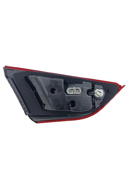 Maserati Quattroporte Rear RH Mobile Tail Light OEM 670009228