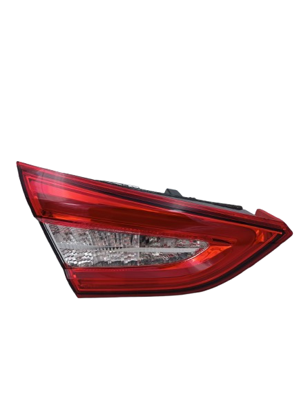 Maserati Quattroporte Rear LH Mobile Tail Light OEM 670009229