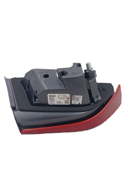 Maserati Quattroporte Rear RH Mobile Tail Light OEM 670001630