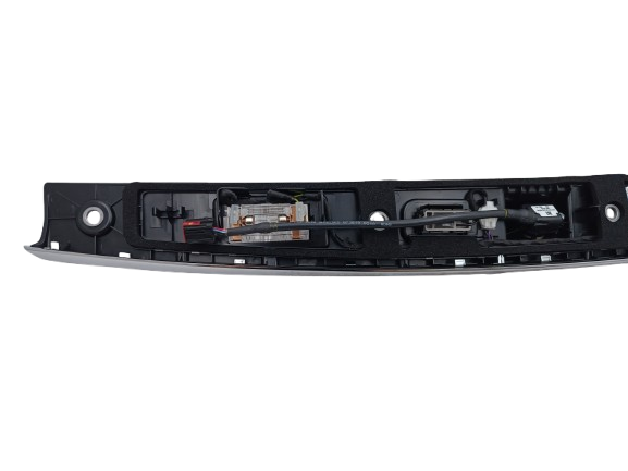 Maserati Quattroporte Ghibli Light Bar With Rear Parking OEM 670018242
