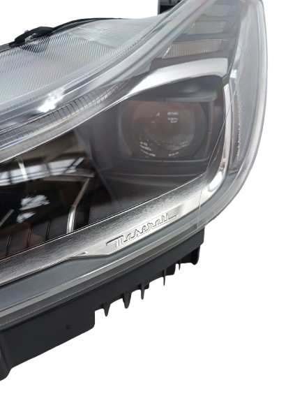 Maserati Ghibli Front Headlamp Full LED LH OEM 670100988