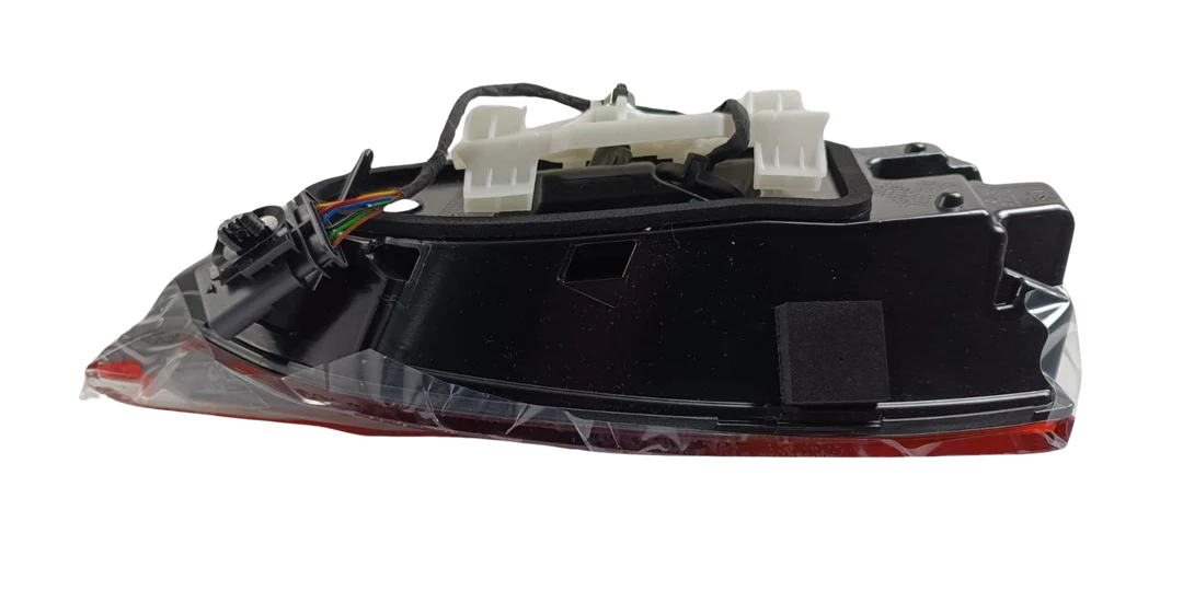 Maserati Grecale M240 Left Rear Inner Tail Light OEM 6701753370