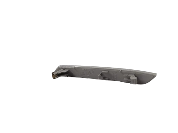 BMW X6 E71 Right Front Bumper Side Marker Light OEM 63147187088